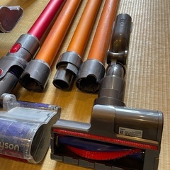 ダイソン掃除機　不動おまけつきの画像