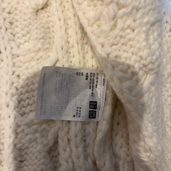 UNIQLO  レディース　セーター　ニットの画像