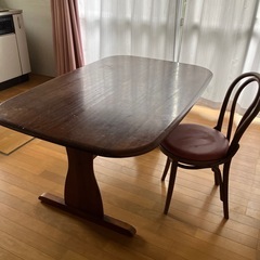 テーブルセットの画像