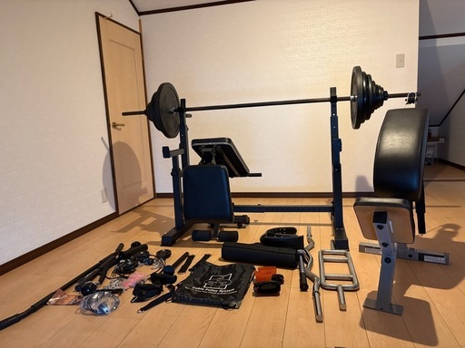 120kgベンチプレス、ケーブルプーリー、アブベンチ他