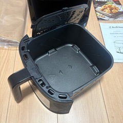 美品　Beelicious ノンフライヤー AF-ZE4007-A 大容量4.5Lの画像