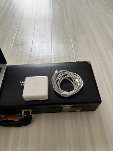 MacBook Pro 　256G