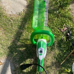 ハンディチェンソー、生垣バリカン、高枝切りバサミの画像