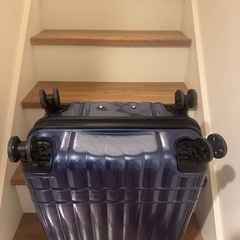 キャリーケース　スーツケースの画像