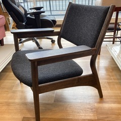 【トレファク高槻店】取りに来られる方限定！KARIMOKU CASE（カリモクケース）のラウンジチェアーのご紹介です！の画像