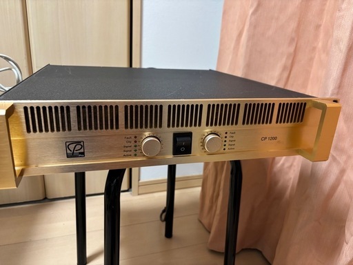 CLASSIC  PRO CP1200　パワーアンプ