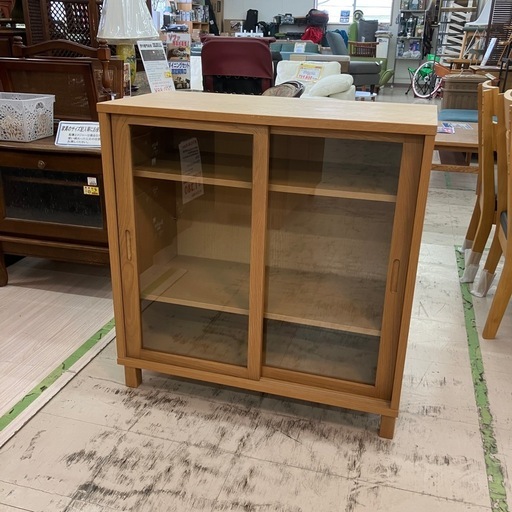 中古品　無印良品　ガラス扉　キャビネット　オーク材　棚２枚　公田店