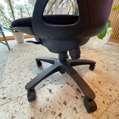 無料 キャスター付きチェアの画像