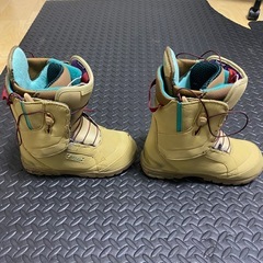 【24.5cm】BURTON Ritual スノーボードブーツ レディースの画像