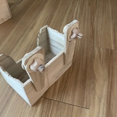 うさぎ　牧草いれ　餌入れの画像