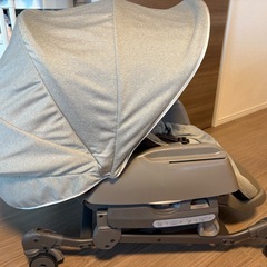 コンビ　ネムリラ　電動ハイローチェアの画像