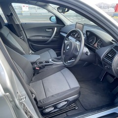 自動車税込み！低走行！車検2年付き　1シリーズの画像