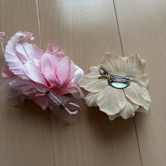 コサージュ2個の画像