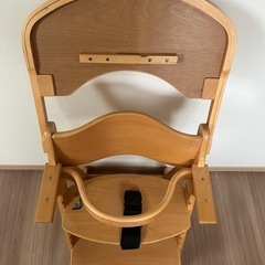 カトージ　プレミアムベビーチェアの画像