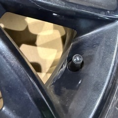 クロスビー　スタッドレスタイヤ　175/60 R16の画像