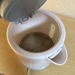電気ポットの画像