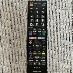 SHARP AQUOS 32型 液晶テレビ LC-32H30 2015年 リモコン付の画像