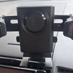 車用スマホホルダーの画像