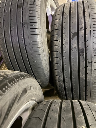 エスティマ　215/65R17 夏タイヤ　ホイール