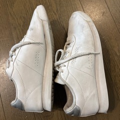 Reeaok24.5センチの画像