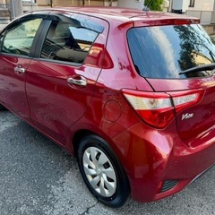 ヴィッツ　ハイブリッドの画像