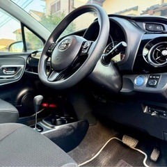 ヴィッツ　ハイブリッドの画像