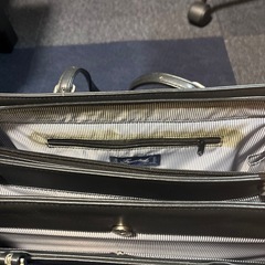 ビジネスバックの画像