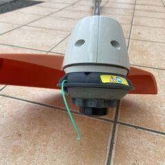 スチール　バッテリー式刈払機　FSA85の画像