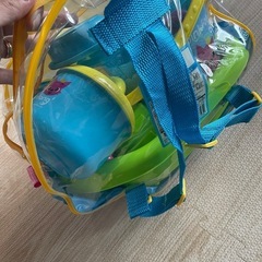 ベイビーシャーク　砂場、お風呂おもちゃセットの画像