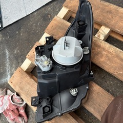 MH23S  ヘットライト　右側の画像