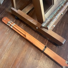 イーゼルの画像