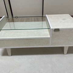 テーブルの画像