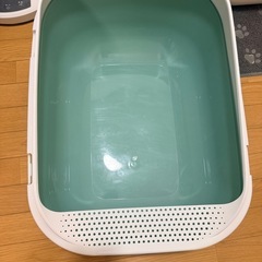 猫用トイレ　メガトレーの画像