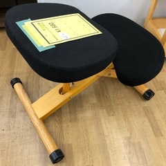 【ドリーム川西店御来店限定】☆ジモティー見たよ♪割引☆  姿勢矯正バランスチェア BK/NA クリーニング済み 【2125560000061174】の画像