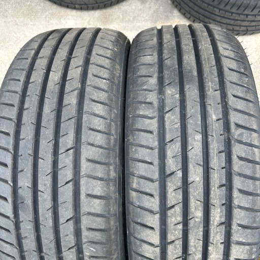 夏タイヤARDUZZA  215/50R18