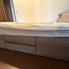 ダブルベッド（収納付き）※使用期間一年弱の画像