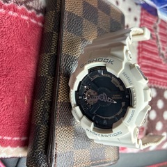 新品電池🔋時計店にて入れ替え❗️カシオの G-SHOCK GA-110RG-7AJF の画像