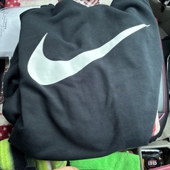 NIKE（ナイキ）の「スウッシュ フルジップ パーカー」の画像