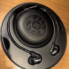 SHURE SE215 有線 イヤホンの画像