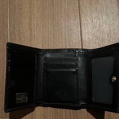 ヴィヴィアン 財布 折りたたみの画像
