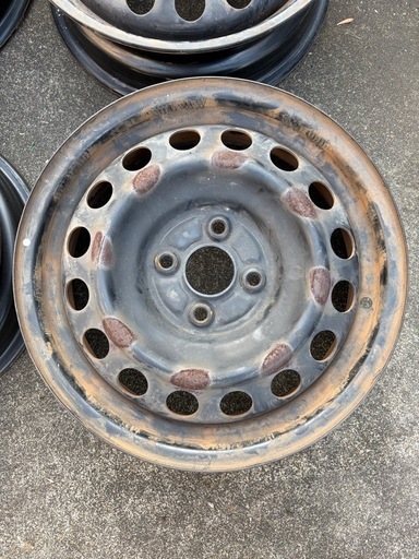 トヨタ　スペイド　スチールホイール　テッチン　4本セット