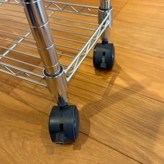 スチールラック　キャスター付き　高さ可変の画像