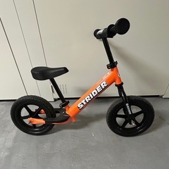 ストライダー　箱付きの画像