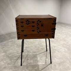 和箪笥　アイアン　チェスト　脚付　ウッドチェストの画像