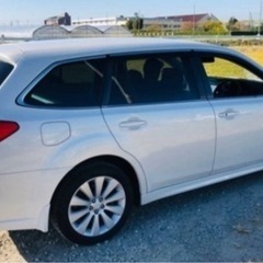 スバルレガシーの画像