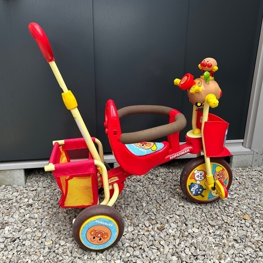 アンパンマン　三輪車　手押し車　散歩　キッズ