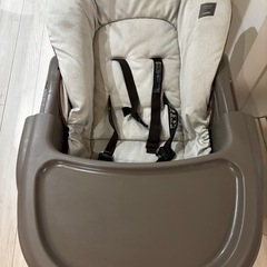 Combiのネムリラ AUTO SWING ハイローチェアの画像