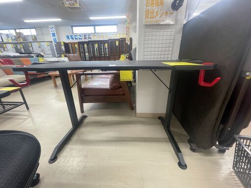 【ジャングルジャングル滋賀草津店】ジモティ来店特価‼ ゲーミングデスク ニトリ ウィン118 J-260401