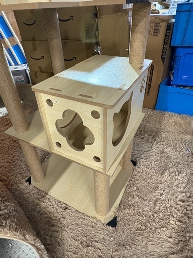 新品　立組立済み キャットタワー 木製 大型猫 据え置き 省スペース スリム 猫タワー 宇宙船2個 中型 シニア猫 キャットツリー お