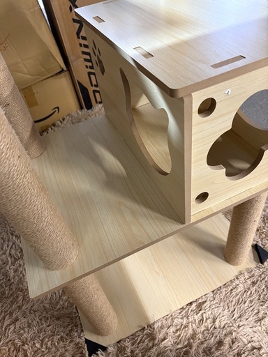 新品　立組立済み キャットタワー 木製 大型猫 据え置き 省スペース スリム 猫タワー 宇宙船2個 中型 シニア猫 キャットツリー お
